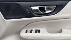 Volvo V60 2.0 B5P Cross Country 5dr AWD Auto Petrol Estate